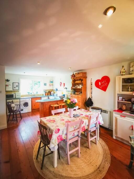 Orchard Cottage Dingle Bagian luar foto